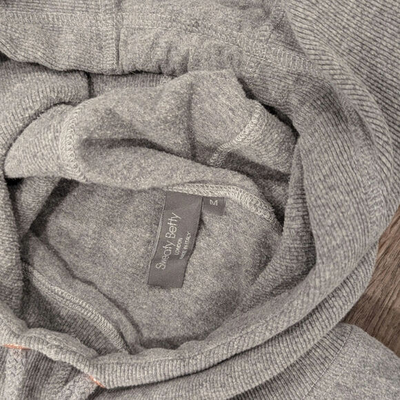 Sweaty Betty Fleece Luxe Invigorate Hoodie Size Medium Gray - Picture 5 of 6